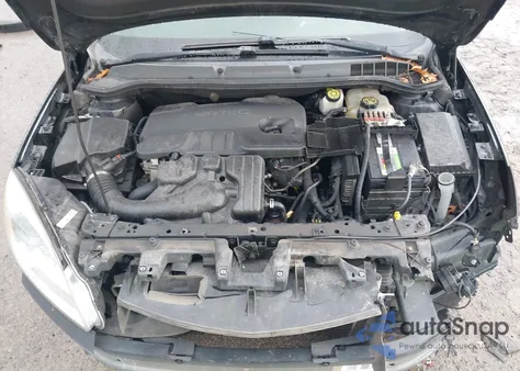 2015 Buick Verano Convenience Group из США, поврежденный, VIN 1G4PR5SK5F4174532